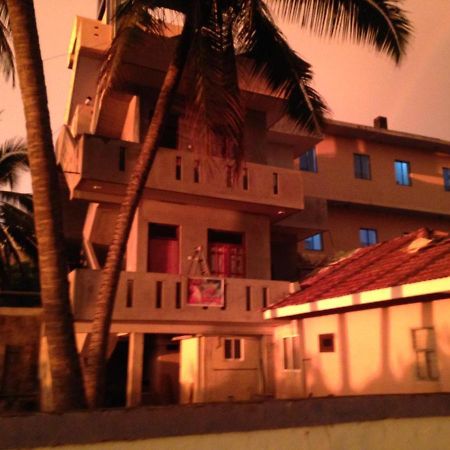 Tms Beach House Negombo Ngoại thất bức ảnh