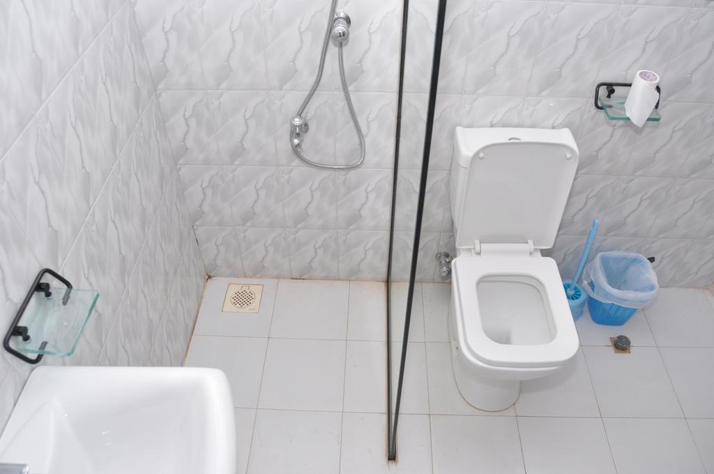 Tms Beach House Negombo Ngoại thất bức ảnh